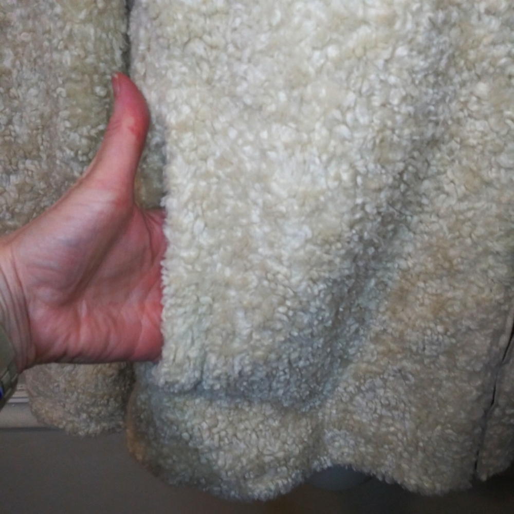 Pendleton Blue Plaid Trimmed Ivory Zip-Front Teddy Jacket - Picture 6 of 13